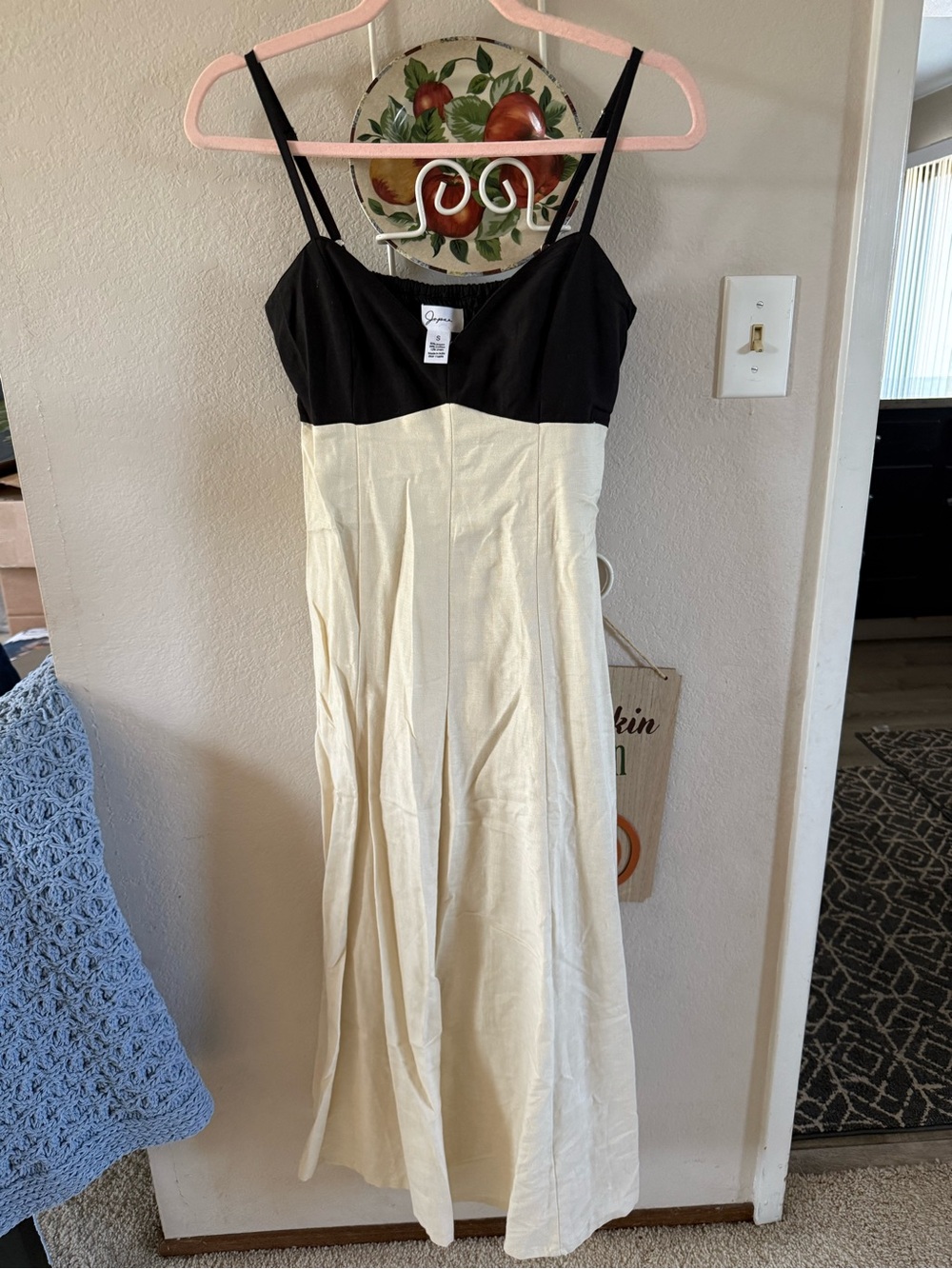 Black & Cream Two-Tone Spaghetti Strap Maxi Dress